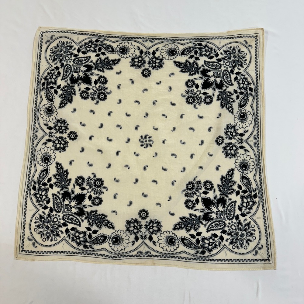 Vintage Style Paisley Floral Bandana Cream Black Cotton Square Scarf 21x21